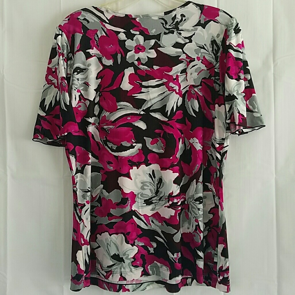 KIM ROGERS TOP. SIZE MEDIUM - Picture 4 of 5